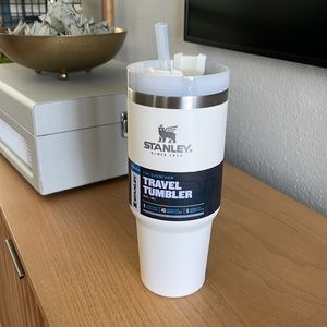 Stanley 30oz travel tumbler